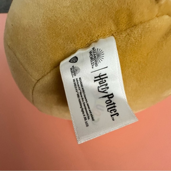 Harry Potter Squishmallows Gryffindor Lion 10” Plush – NWT Wizarding World - Picture 4 of 7